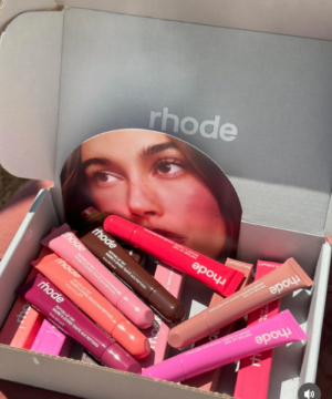 Rhode peptide lip tint